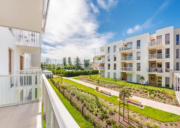 Mila Baltica, Sun & Snow